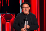 Rubén Blades recibe el Premio Billboard ícono 2026